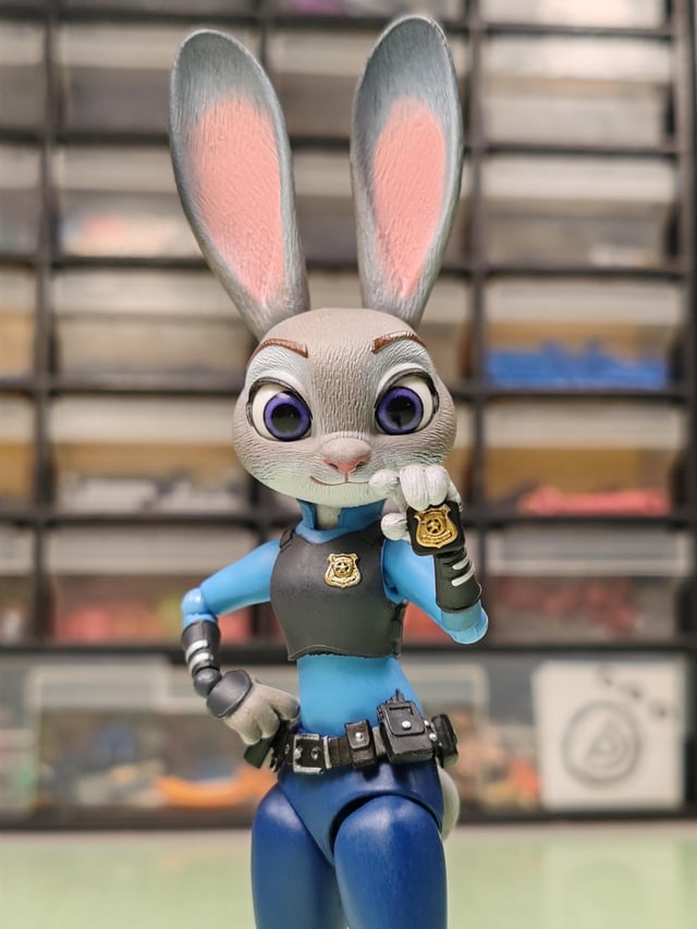 Zootopia Blind Box الحبه بسعر ١٠ دينار